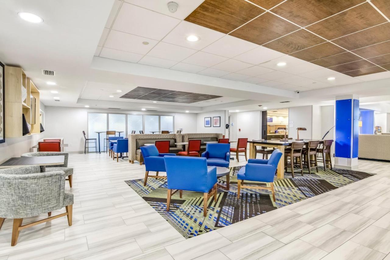 Holiday Inn Express & Suites Longview North By Ihg Exterior foto